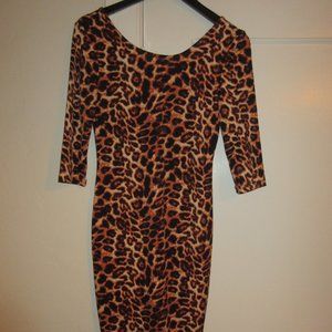 Beautiful cheetah dress size M